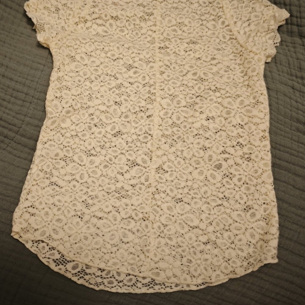 Natural Life Lace Tee